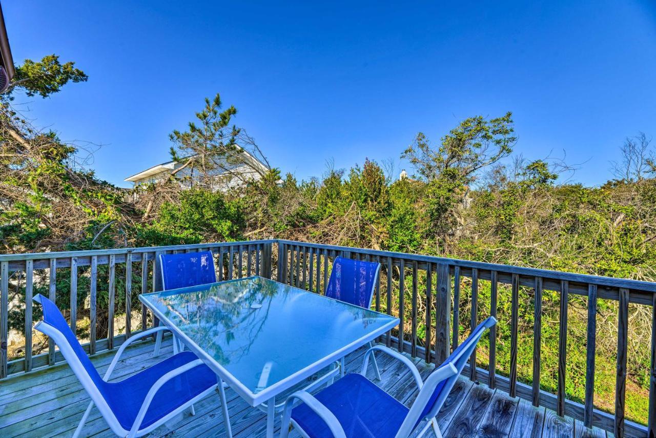 West Of The Moon Ocean Apt With Beach Access! Emerald Isle Bagian luar foto